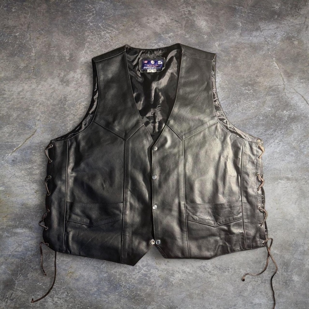 Vintage Genuine Leather Motorcycle Biker Vest Black Lace Side Snap Front Size 60